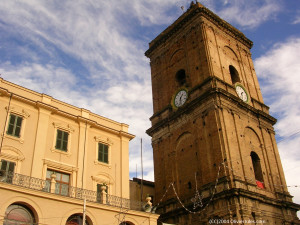 Torre_campanaria_e_comune_-_Lanciano